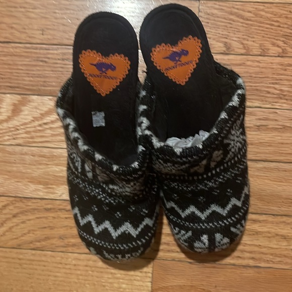 Beaded wedge shoes - Picture 2 of 6